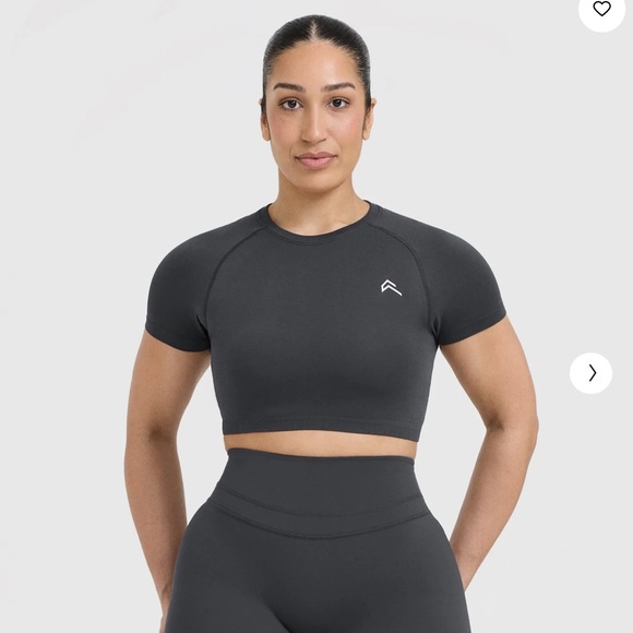 Go To Seamless Top - Picture 1 of 1